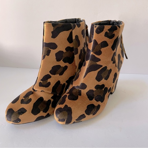 ASOS Elijah Leopard Print Velvet Ankle Boots Size 5 - Picture 2 of 10